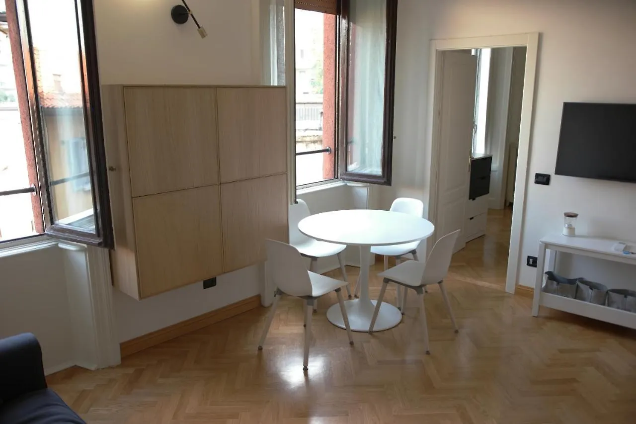 Apartment Milano Charme Suite