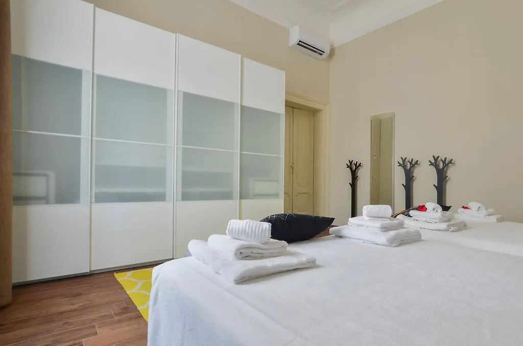 Apartment Milano Charme Suite Italy